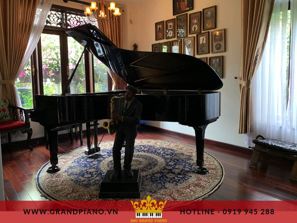 GRAND-piano-yamaha-c7