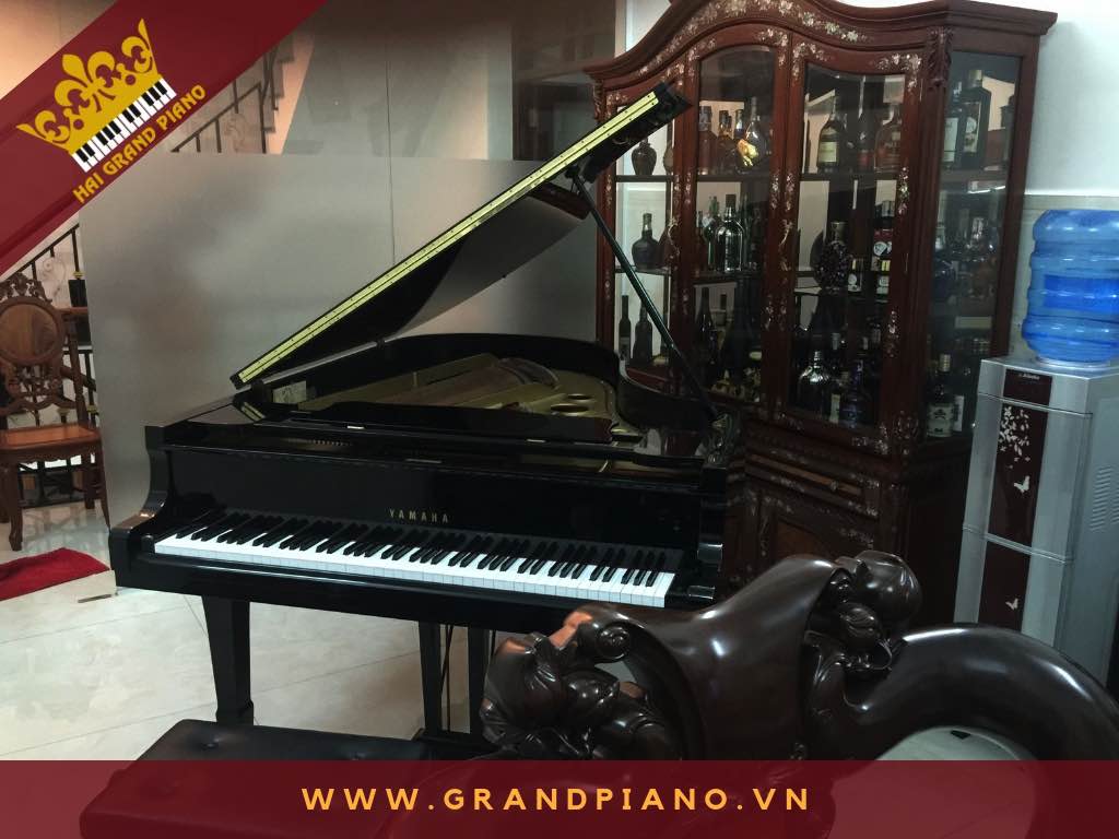 grand-piano-yamaha-g5_001