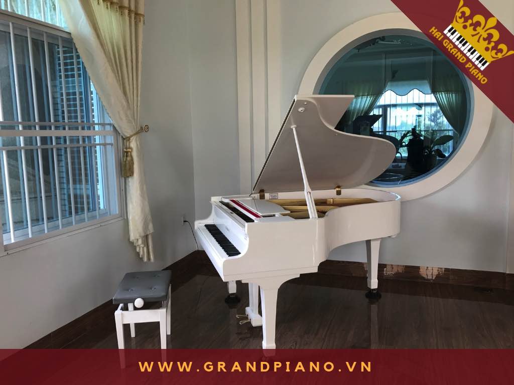 grand-piano-yamaha-g3-white
