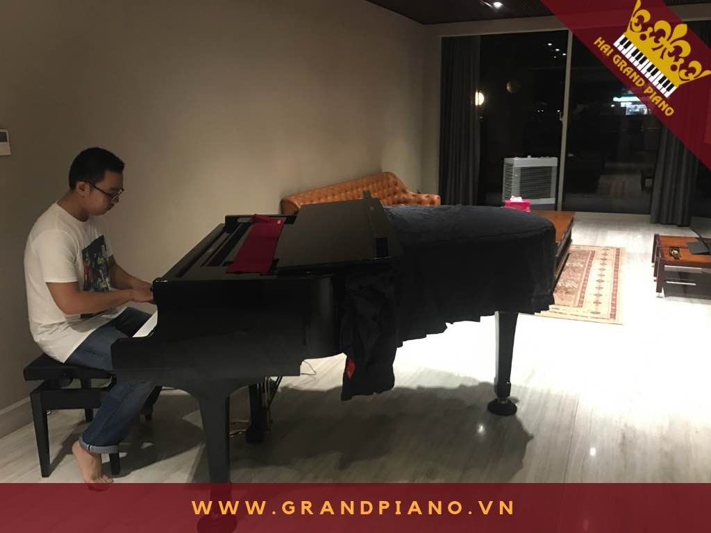 KHẮC HÙNG | KHÔNG GIAN ĐỂ ĐÀN GRAND PIANO G2 YAMAHA | QUẬN 7 