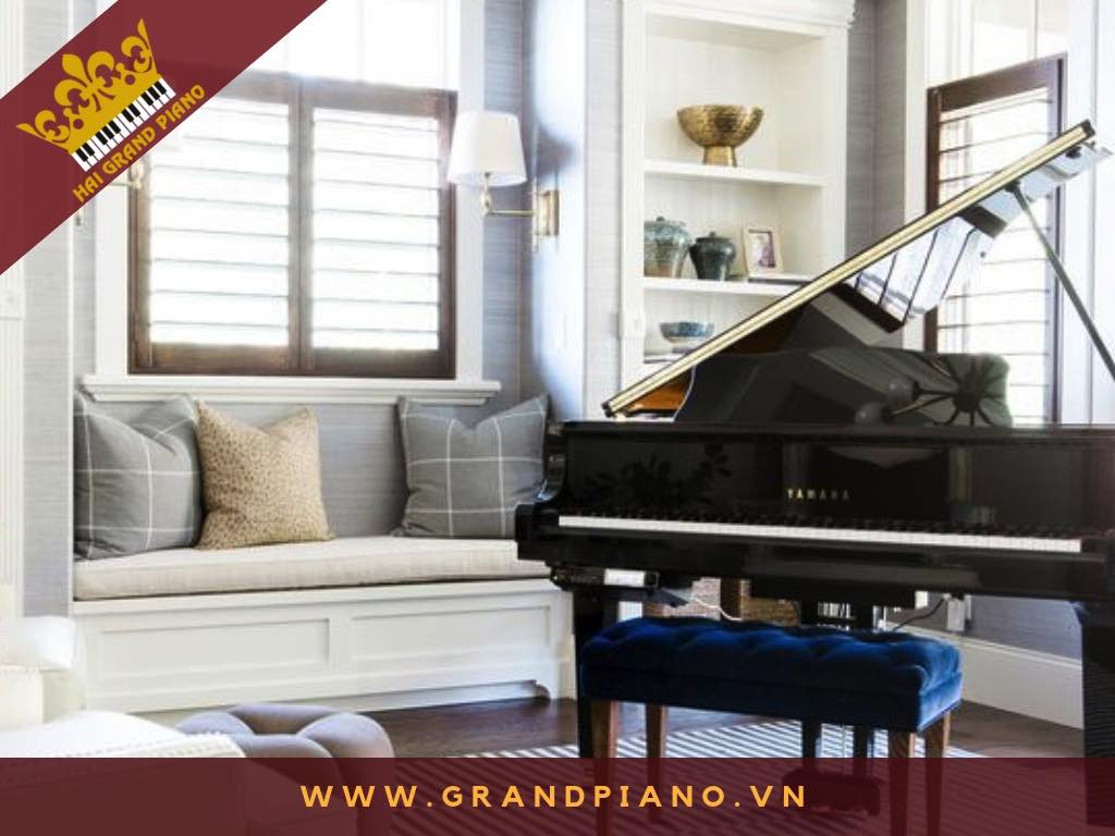 GRAND PIANO YAMAHA G3D