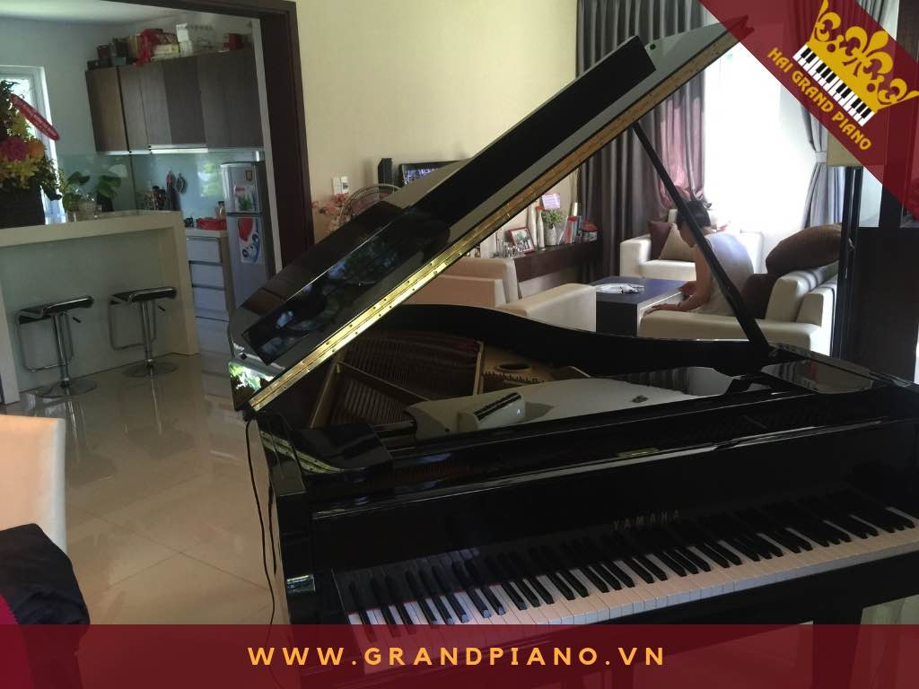 grand-piano-yamaha-c3_001