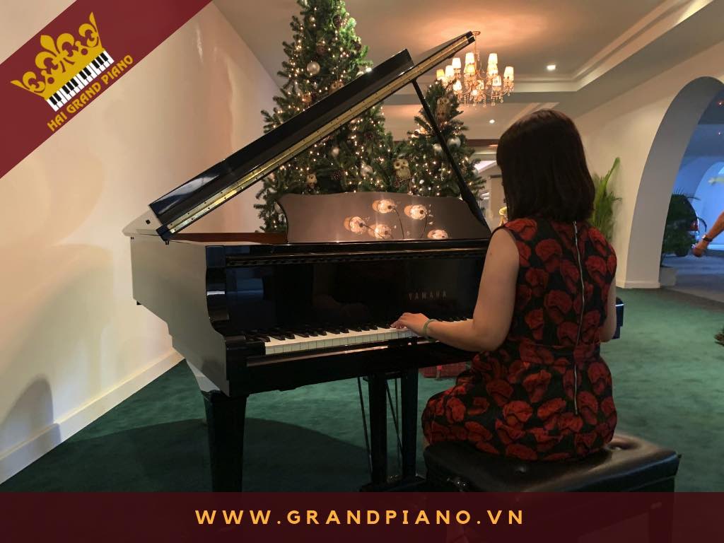 GRAND PIANO YAMAHA G3_001