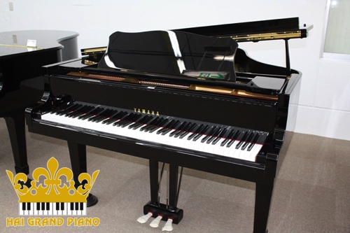 ĐÀN GRAND PIANO YAMAHA G2E