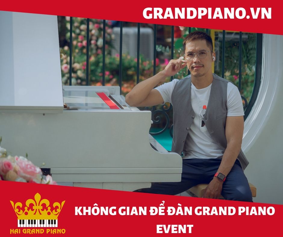 GRAND-PIANO-WHITE