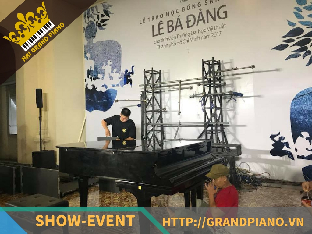 Bảo Tàng Thành Phố HCM- Đàn Grand Piano Kawai KG-3C