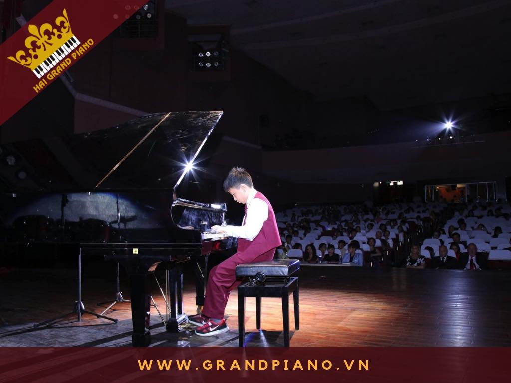 grand piano bieu dien nha hat_002