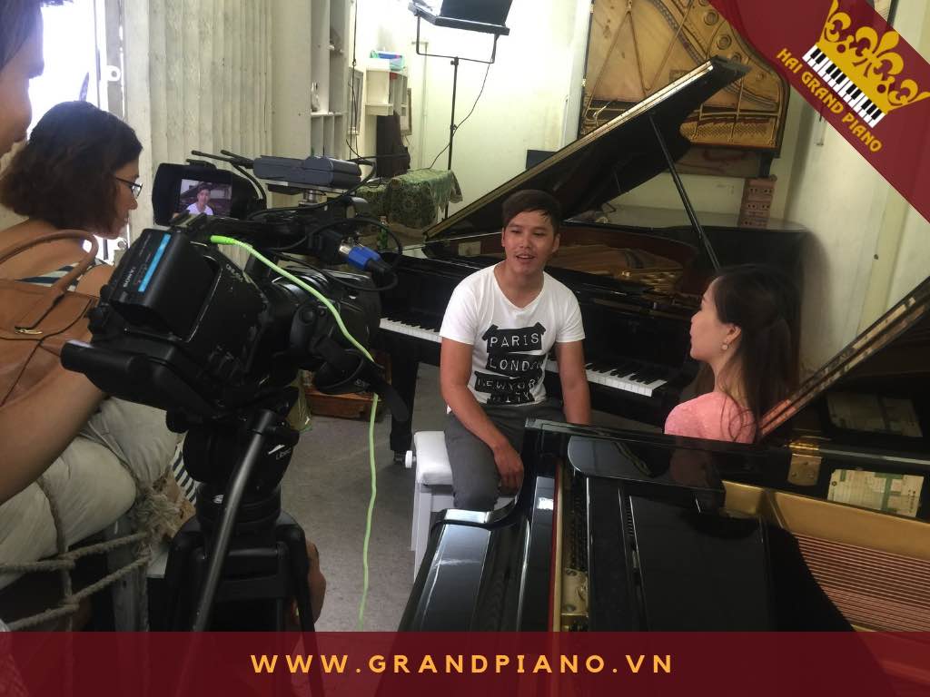 hai-grand-piano-tv_001