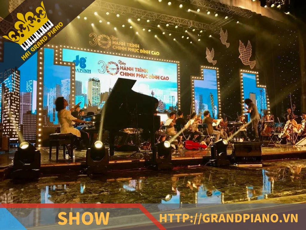 NS Piano Tuấn Mạnh - Biểu Diễn Trên Đàn Grand Piano C7 Concert